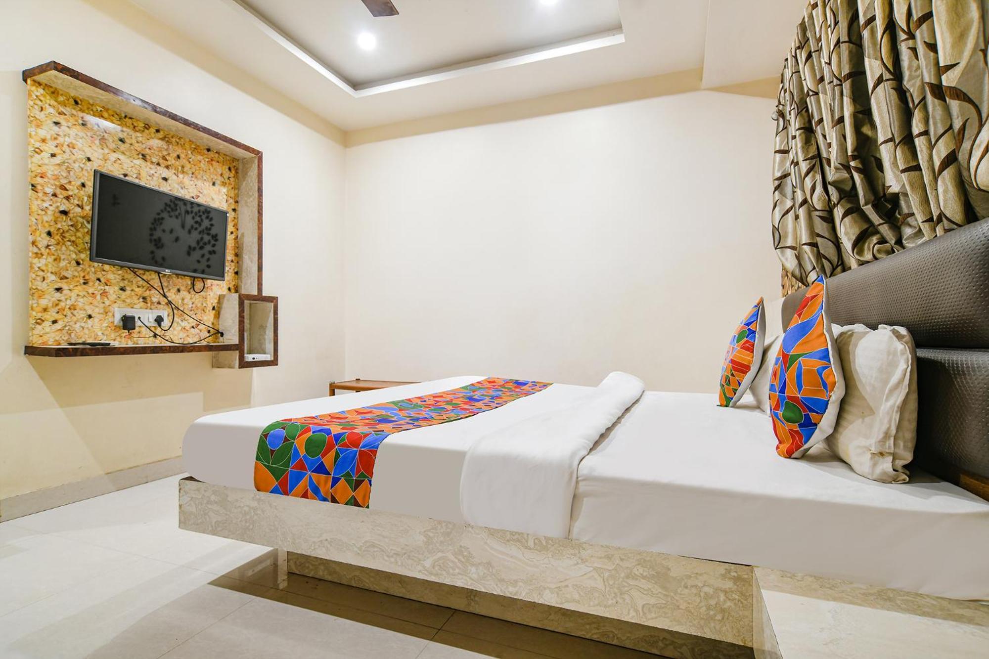 Fabhotel Shivam Palace- Near Mahakal Mandir Udždžain Exteriér fotografie