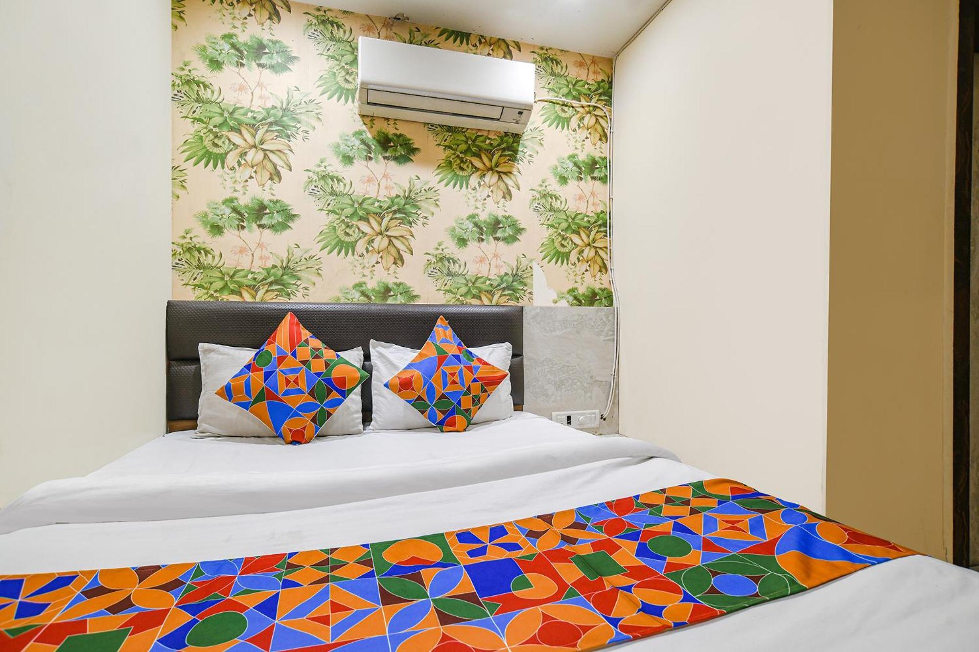Fabhotel Shivam Palace- Near Mahakal Mandir Udždžain Exteriér fotografie