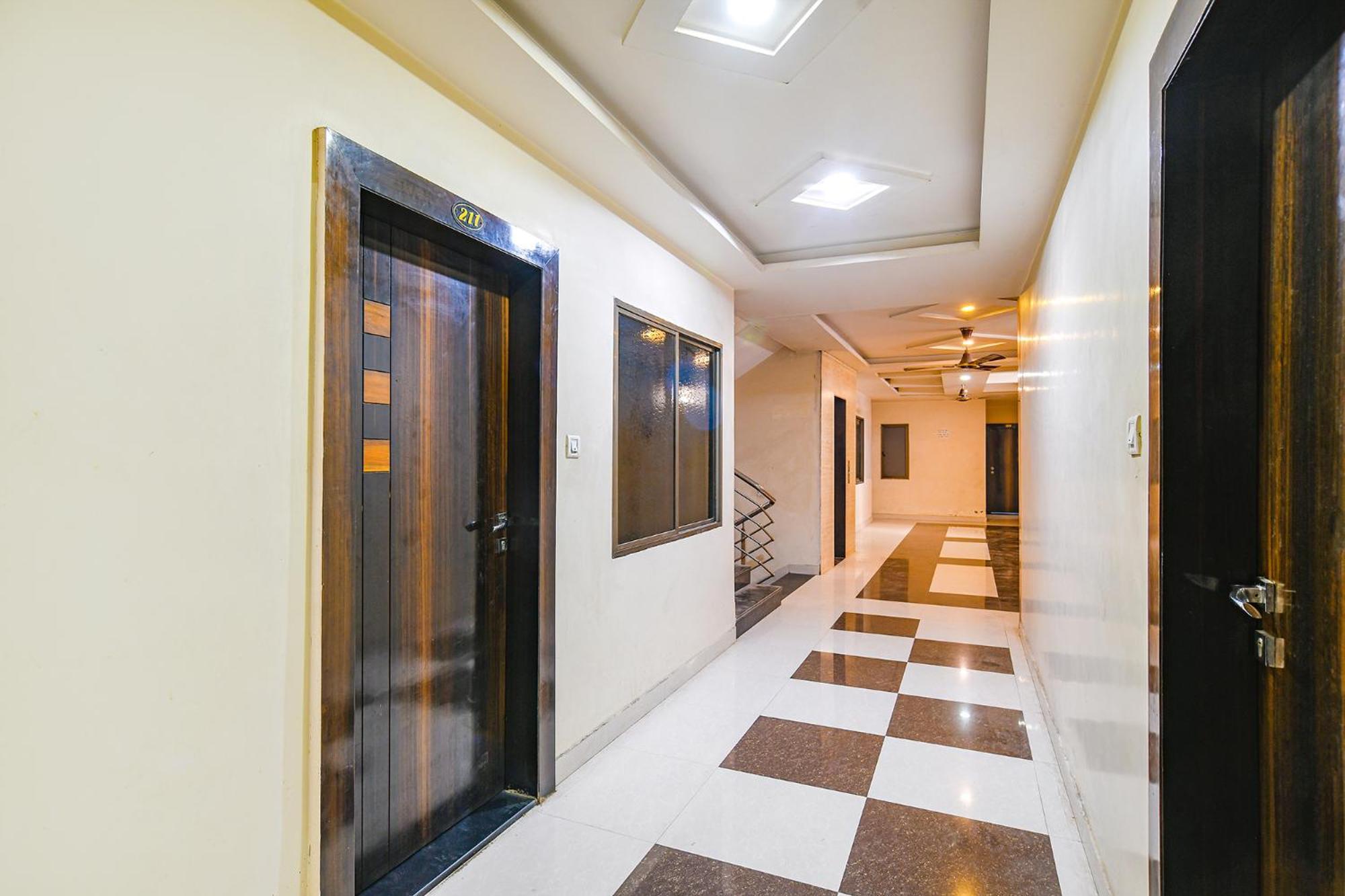 Fabhotel Shivam Palace- Near Mahakal Mandir Udždžain Exteriér fotografie